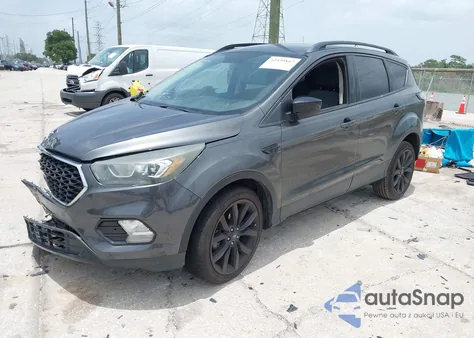 2017 Ford Escape Se z USA, uszkodzony, nr VIN 1FMCU0GD2HUD66021